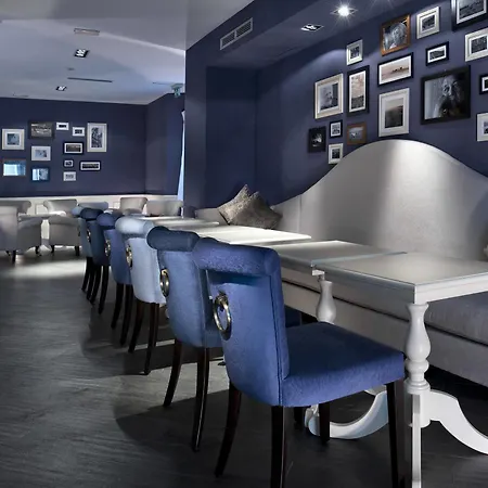 C-hoteles Club Hotel 4*